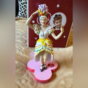 I Love Lucy “Shake It!” Bobble Upper Body Figurine